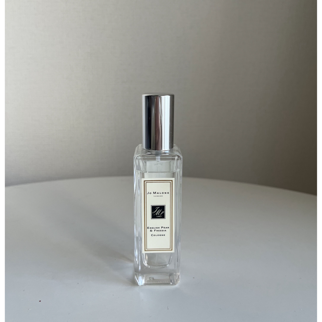 Jo Malone(ジョーマローン)のJO MALONE ENGLISH PEAR & FREESIA 30ml コスメ/美容の香水(香水(女性用))の商品写真