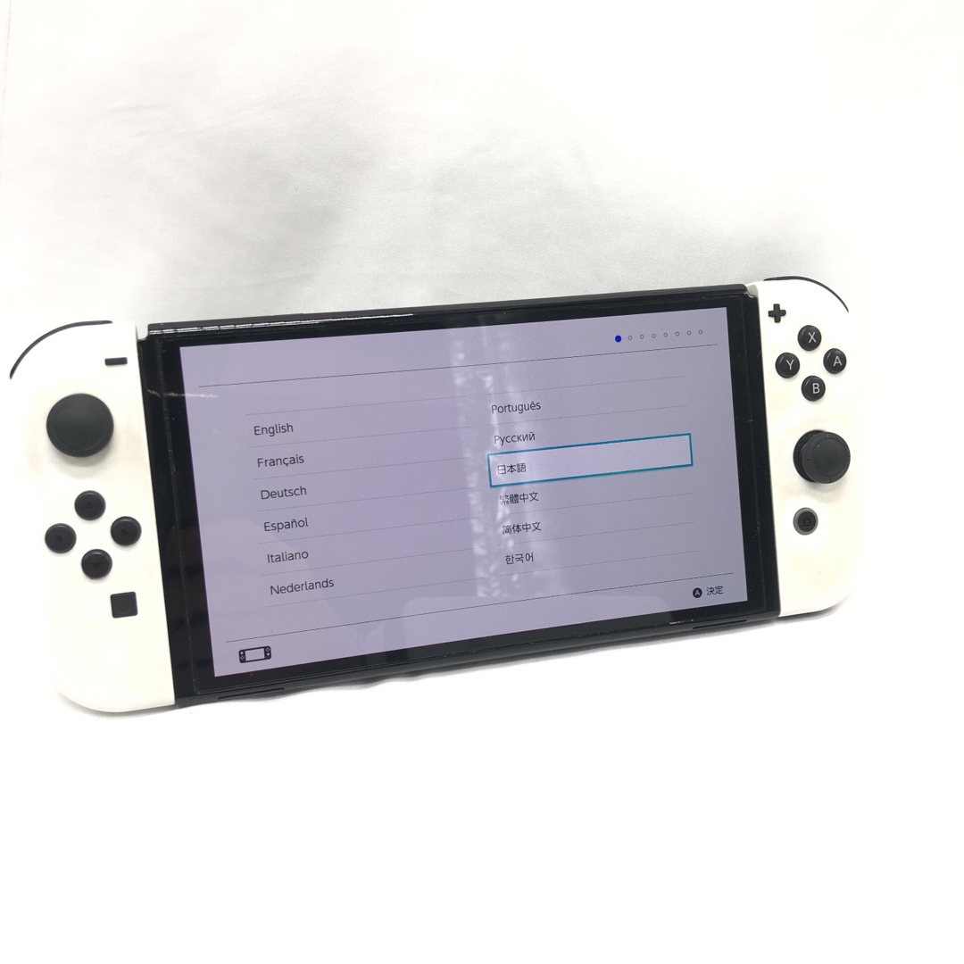 任天堂(ニンテンドウ)の任天堂Switch 有機EL ホワイト HEG-001 YS QMDK エンタメ/ホビーのゲームソフト/ゲーム機本体(家庭用ゲーム機本体)の商品写真