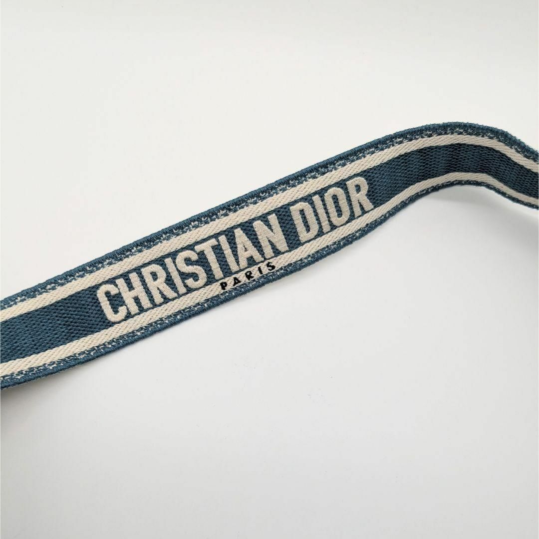 Christian Dior(クリスチャンディオール)の美品 クリスチャンディオール エンブロイダリー ショルダーストラップ レディースのバッグ(その他)の商品写真