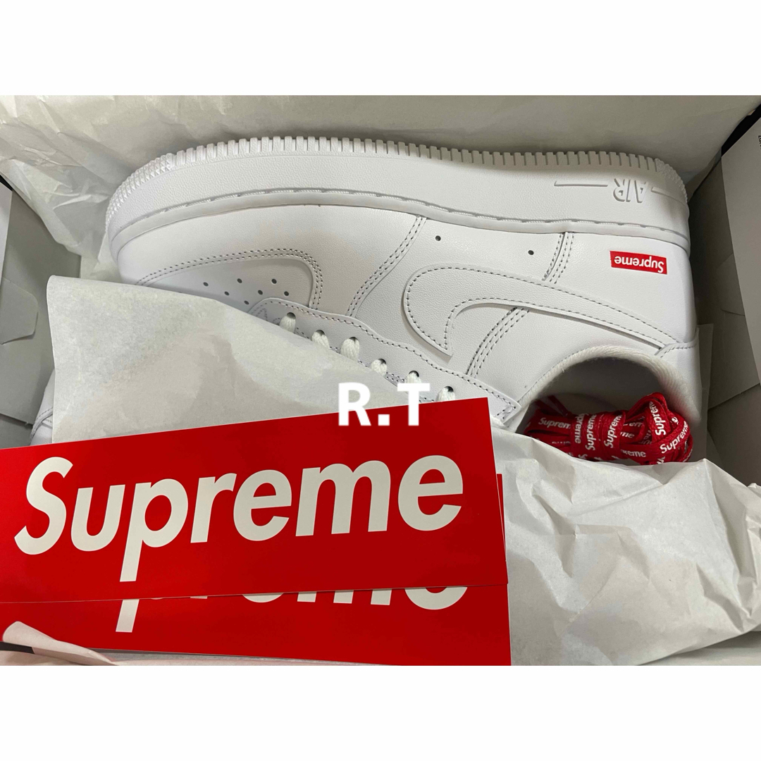 Supreme(シュプリーム)の24.5cm■Supreme × Nike Air Force 1 Low 白 レディースの靴/シューズ(スニーカー)の商品写真