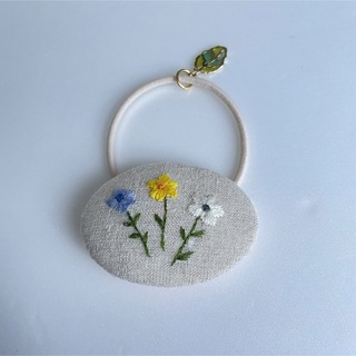 刺繍ヘアゴム  (ヘアアクセサリー)