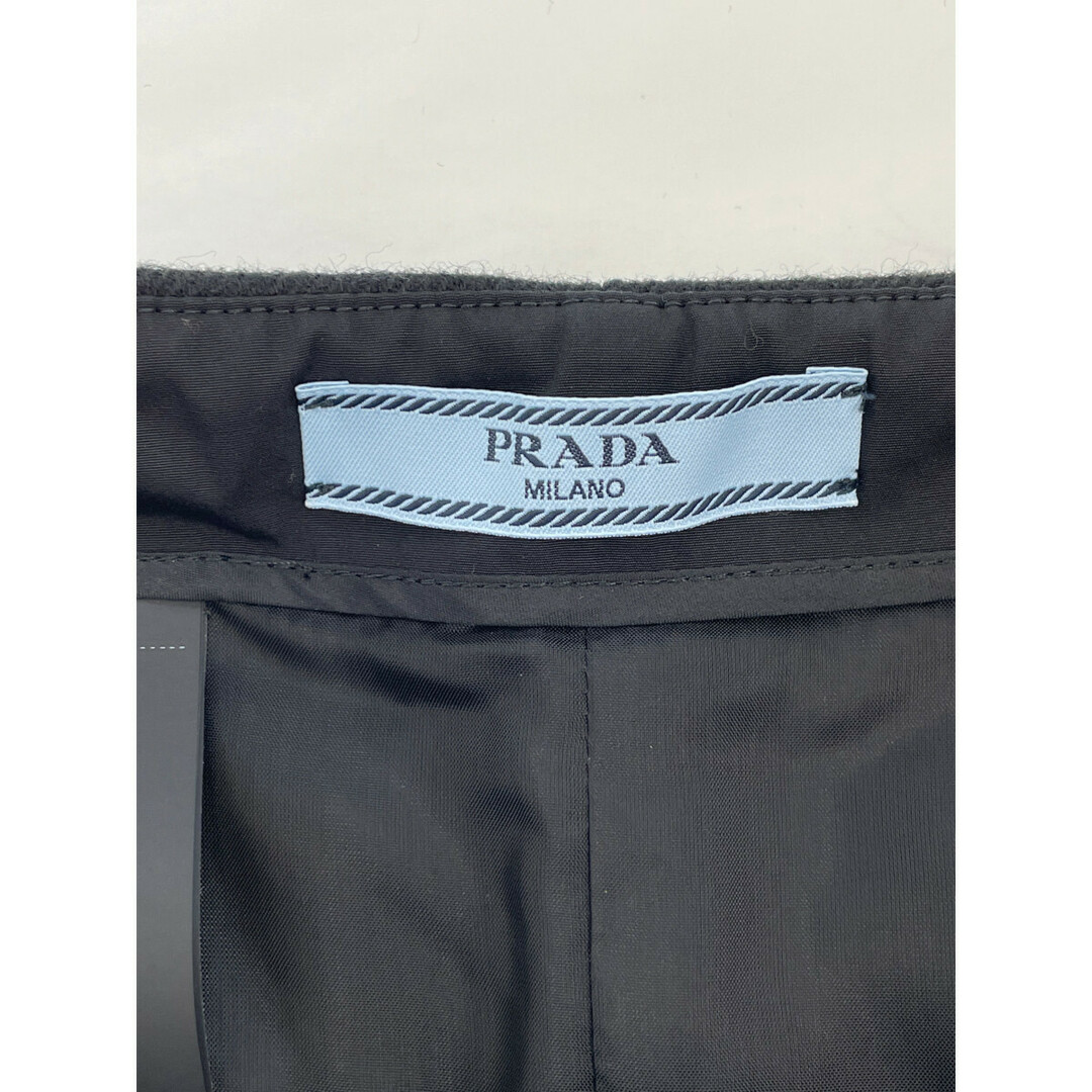 PRADA(プラダ)のプラダ 【美品/国内正規/22AW】P194U S222 セミシアー 36S レディースのスカート(その他)の商品写真