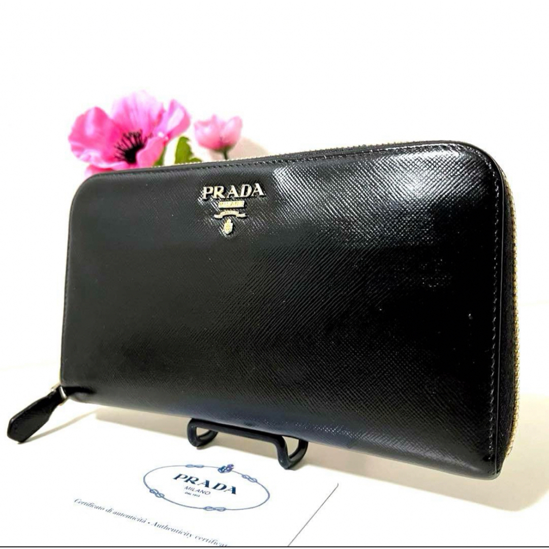 PRADA(プラダ)の✨美品✨PRADA プラダ◆黒ブラック◆長財布◆フルレザー◆ゴールドロゴ レディースのファッション小物(財布)の商品写真