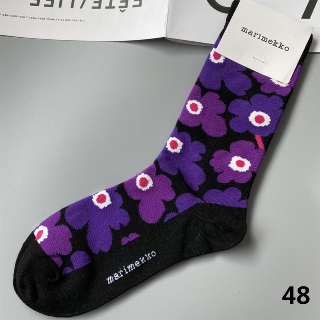 marimekko(マリメッコ)のマリメッコソックス　新品　フォロー割あり　1足 レディースのレッグウェア(ソックス)の商品写真