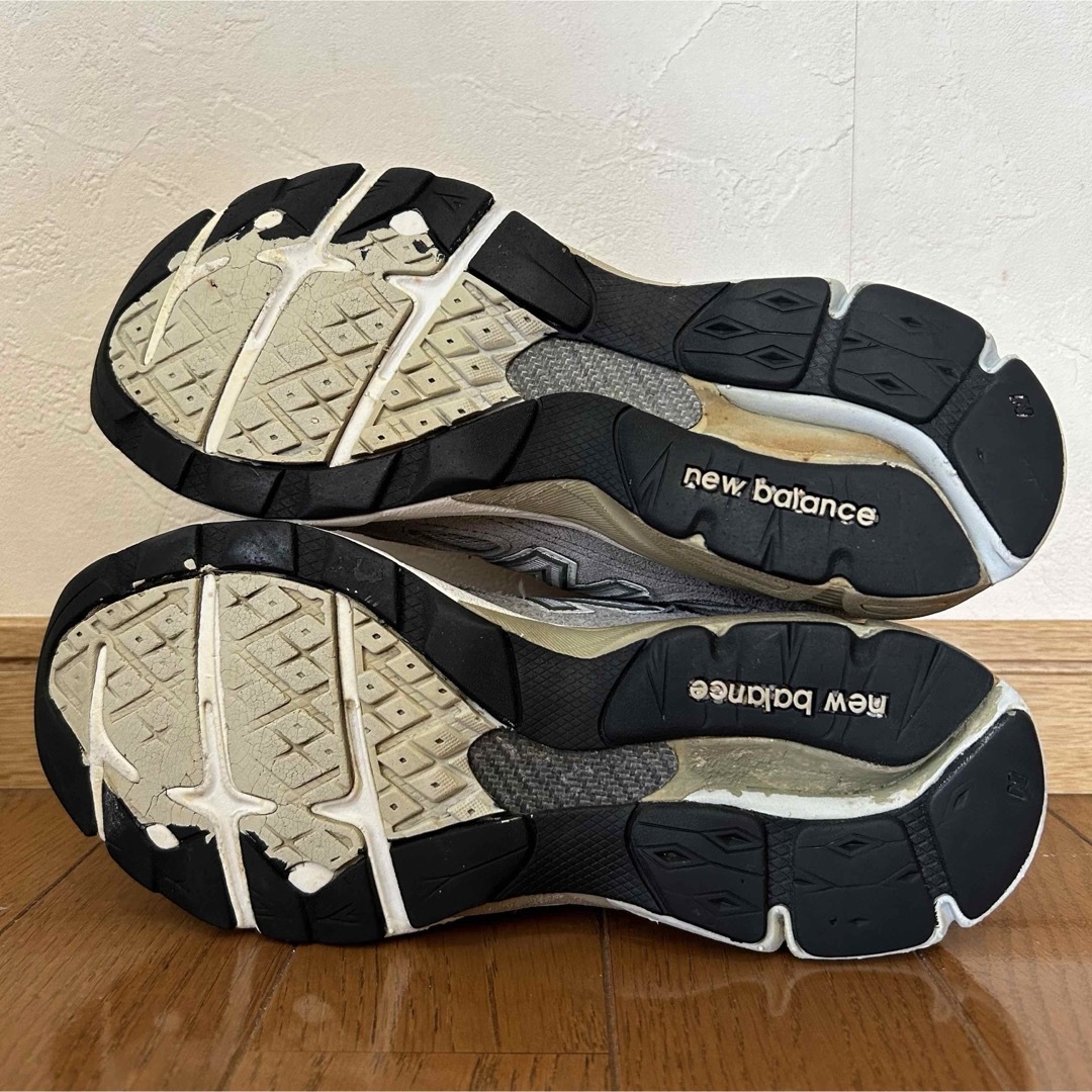 New Balance(ニューバランス)のアメリカUSA製 ニューバランス W990GL3 グレー23cm② レディースの靴/シューズ(スニーカー)の商品写真