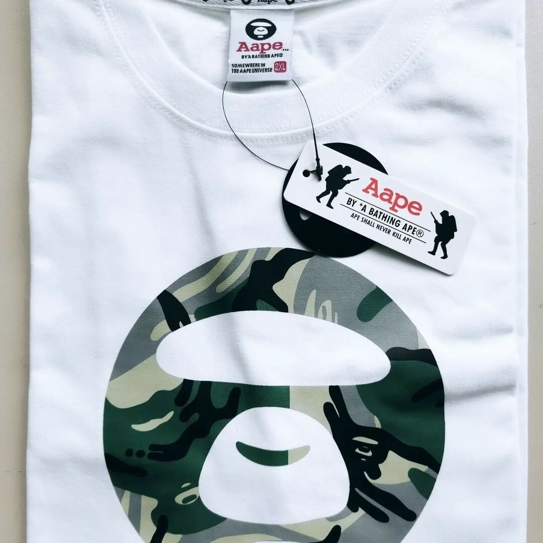 A BATHING APE(アベイシングエイプ)のア ベイシング エイプ（A BATHING APE )Tシャツ メンズのトップス(Tシャツ/カットソー(半袖/袖なし))の商品写真