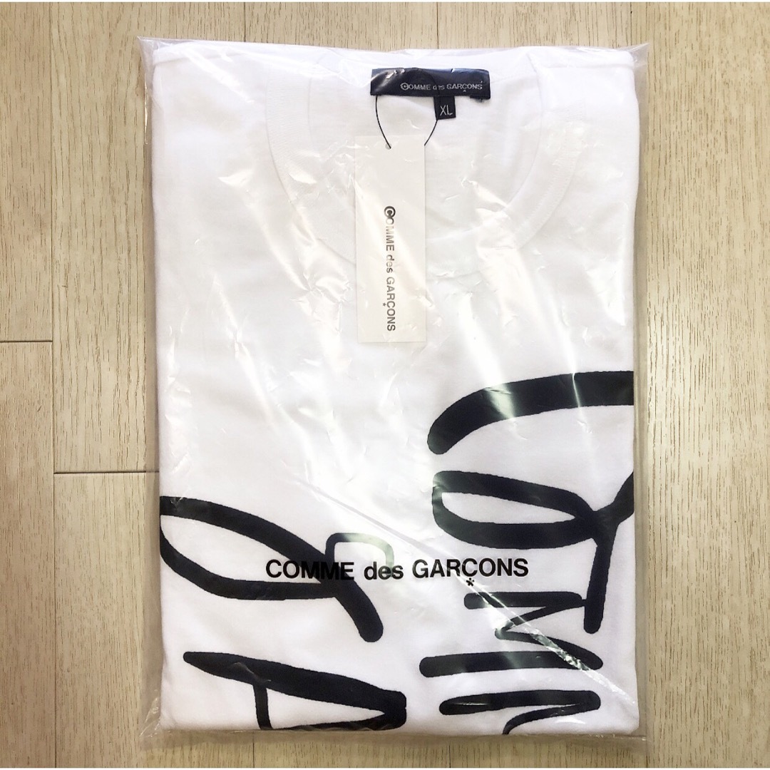 COMME des GARCONS(コムデギャルソン)の希少 コムデギャルソン青山本店限定 ロゴTシャツ シュプリーム サカナクション メンズのトップス(Tシャツ/カットソー(半袖/袖なし))の商品写真