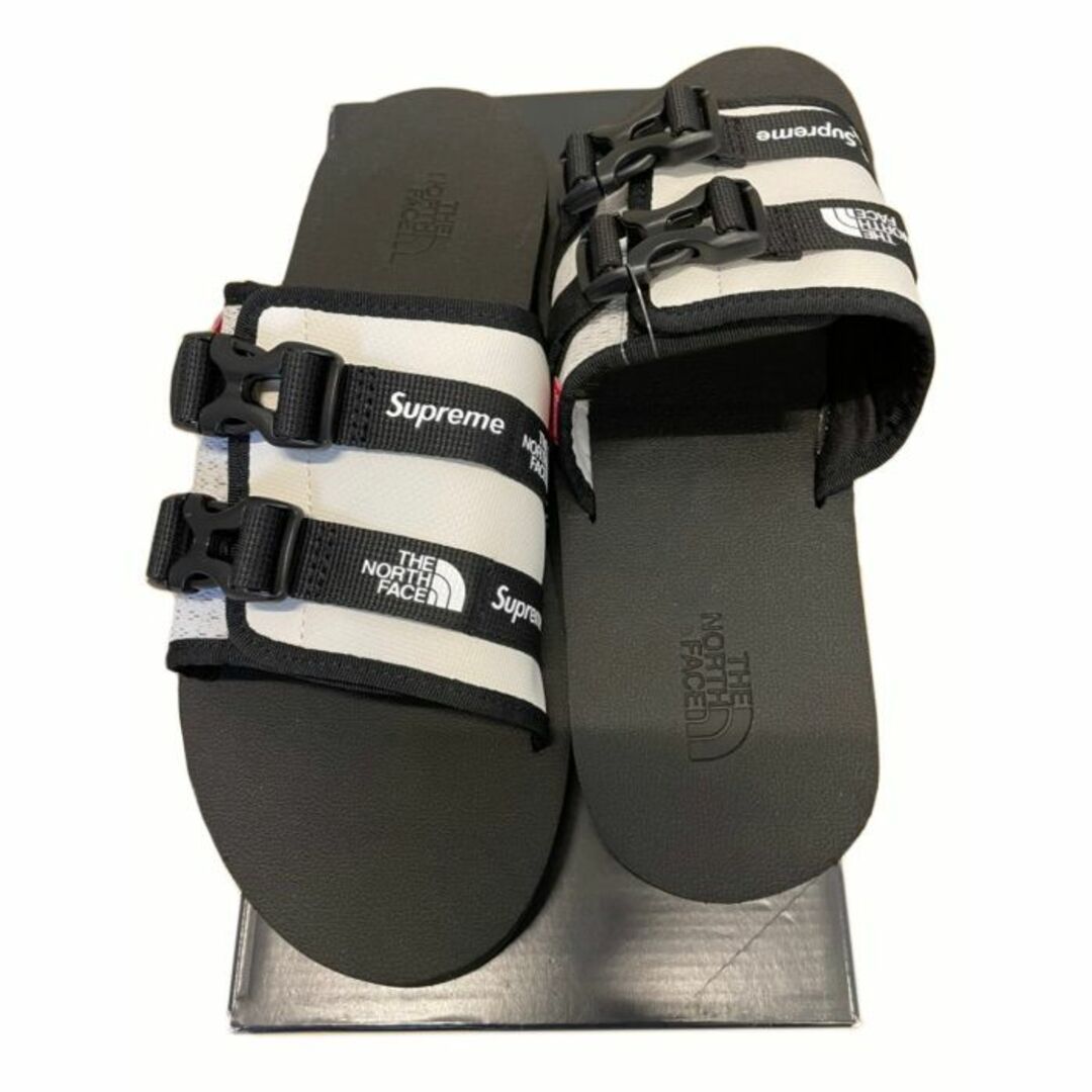 Supreme(シュプリーム)の22SS Supreme × THE NORTH FACE Trekking Sandal "Black/White" 27cm メンズの靴/シューズ(サンダル)の商品写真