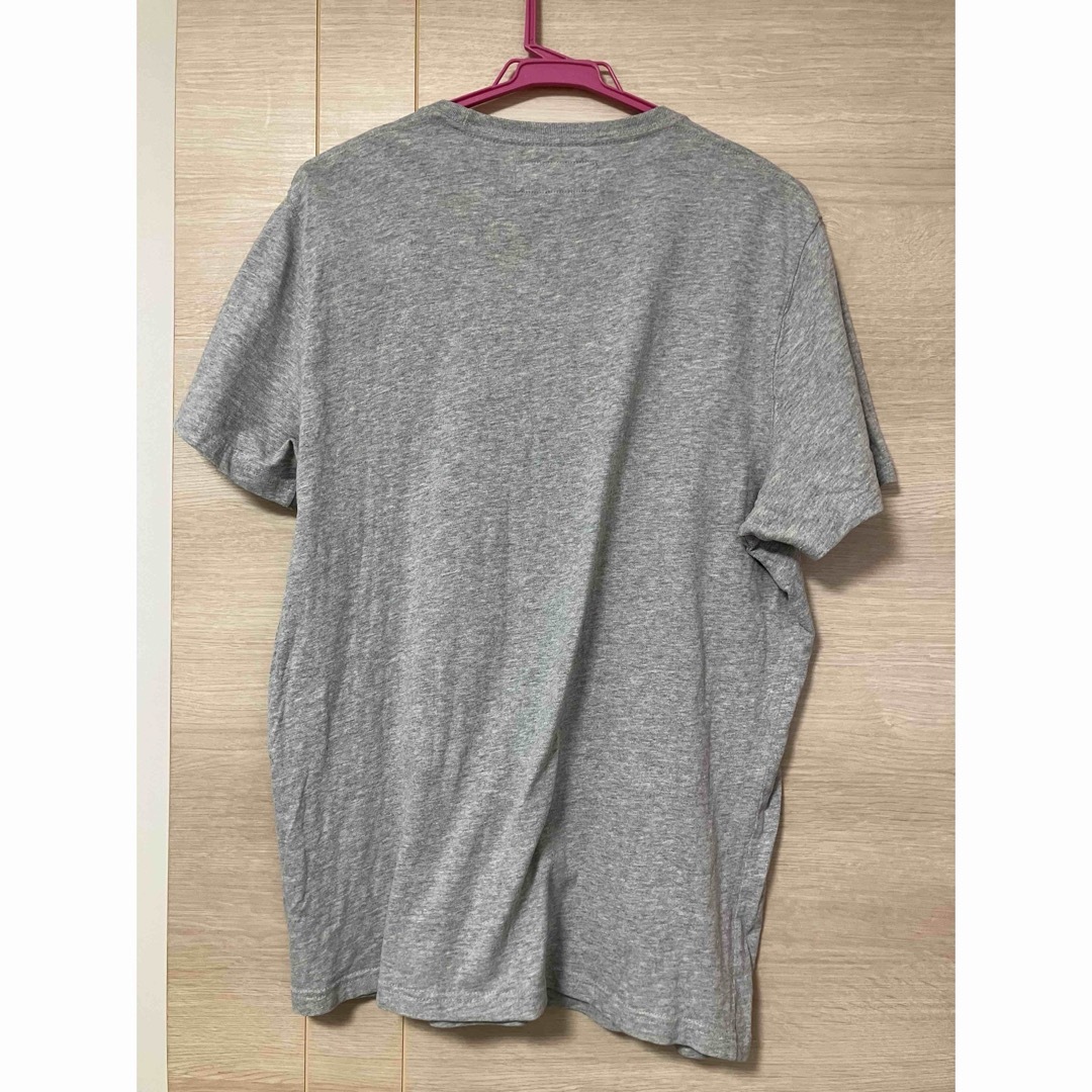 Abercrombie&Fitch(アバクロンビーアンドフィッチ)のAbercrombie&Fitch Tシャツ　グレー　サイズL メンズのトップス(Tシャツ/カットソー(半袖/袖なし))の商品写真