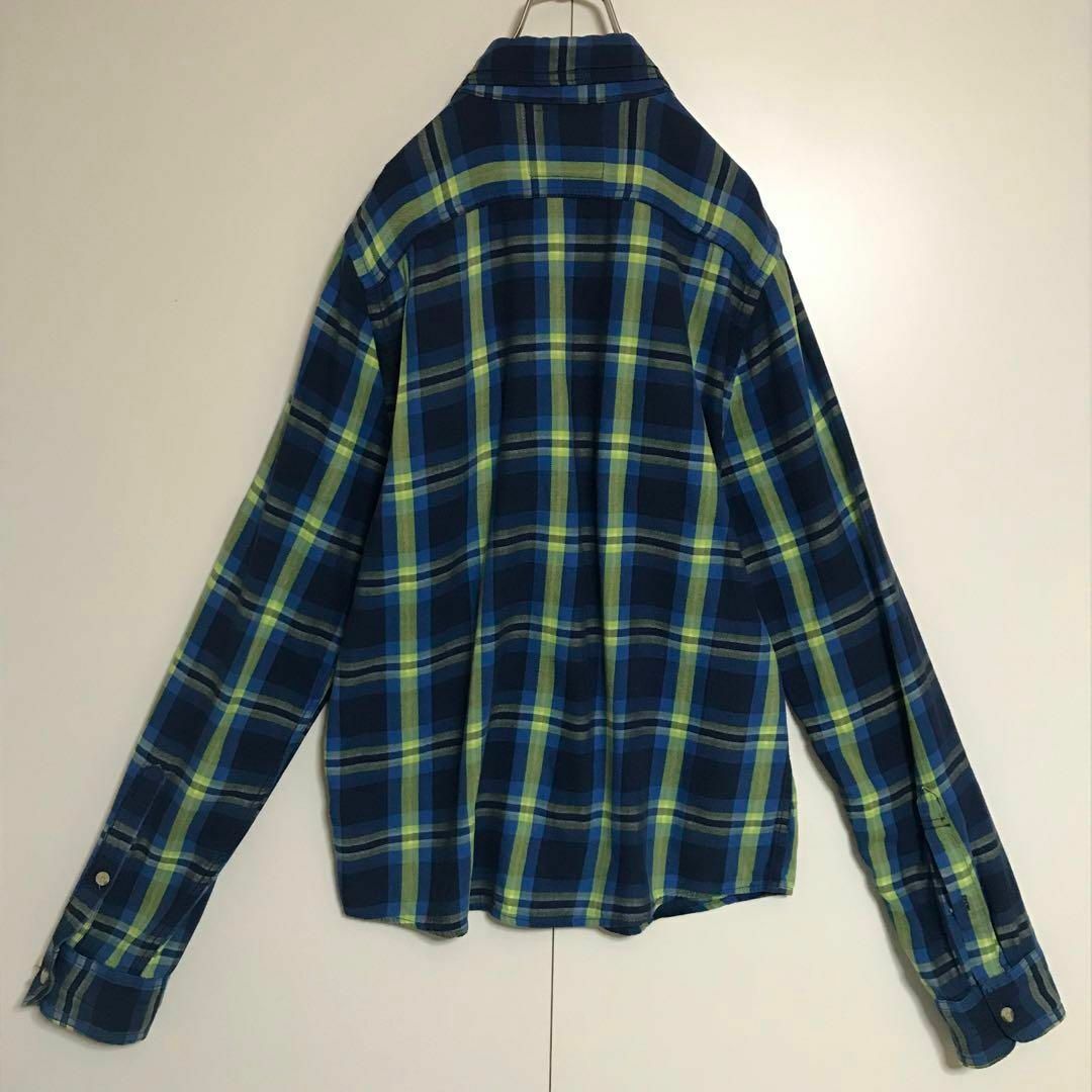 Abercrombie&Fitch(アバクロンビーアンドフィッチ)の【人気L】アバクロンビー＆フィッチ　ロゴ入り長袖シャツ　チェック　H696 メンズのトップス(シャツ)の商品写真