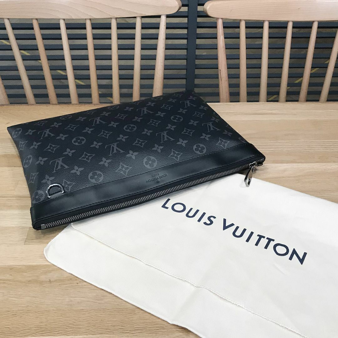 LOUIS VUITTON(ルイヴィトン)の超美品 ルイヴィトン エクリプス ポシェットディスカバリー クラッチバッグ メンズのバッグ(セカンドバッグ/クラッチバッグ)の商品写真