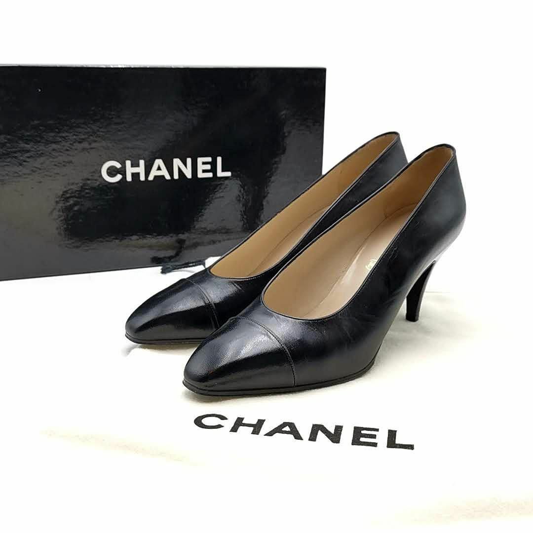限定品】 ☆最終値下げCHANELベロアCCマークパンプスヒール 22.5㎝ 35 限定品】 ☆最終値下げCHANELベロアCCマークパンプスヒール 22.5㎝ 35