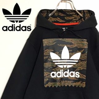 アディダス(adidas)の【美品】アディダス　希少デザインパーカー　裏起毛　ブラック　H688(パーカー)