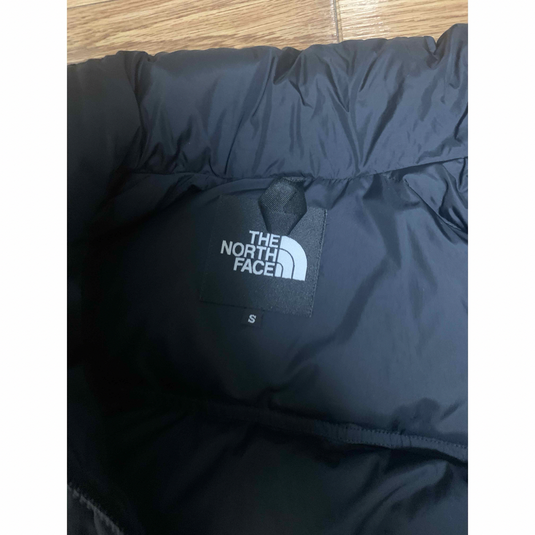 THE NORTH FACE(ザノースフェイス)のダウンベスト レディースのジャケット/アウター(ダウンベスト)の商品写真