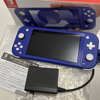 ニンテンドースイッチ(Nintendo Switch)の美品 Nintendo Switch Lite スイッチライト ブルー(携帯用ゲーム機本体)