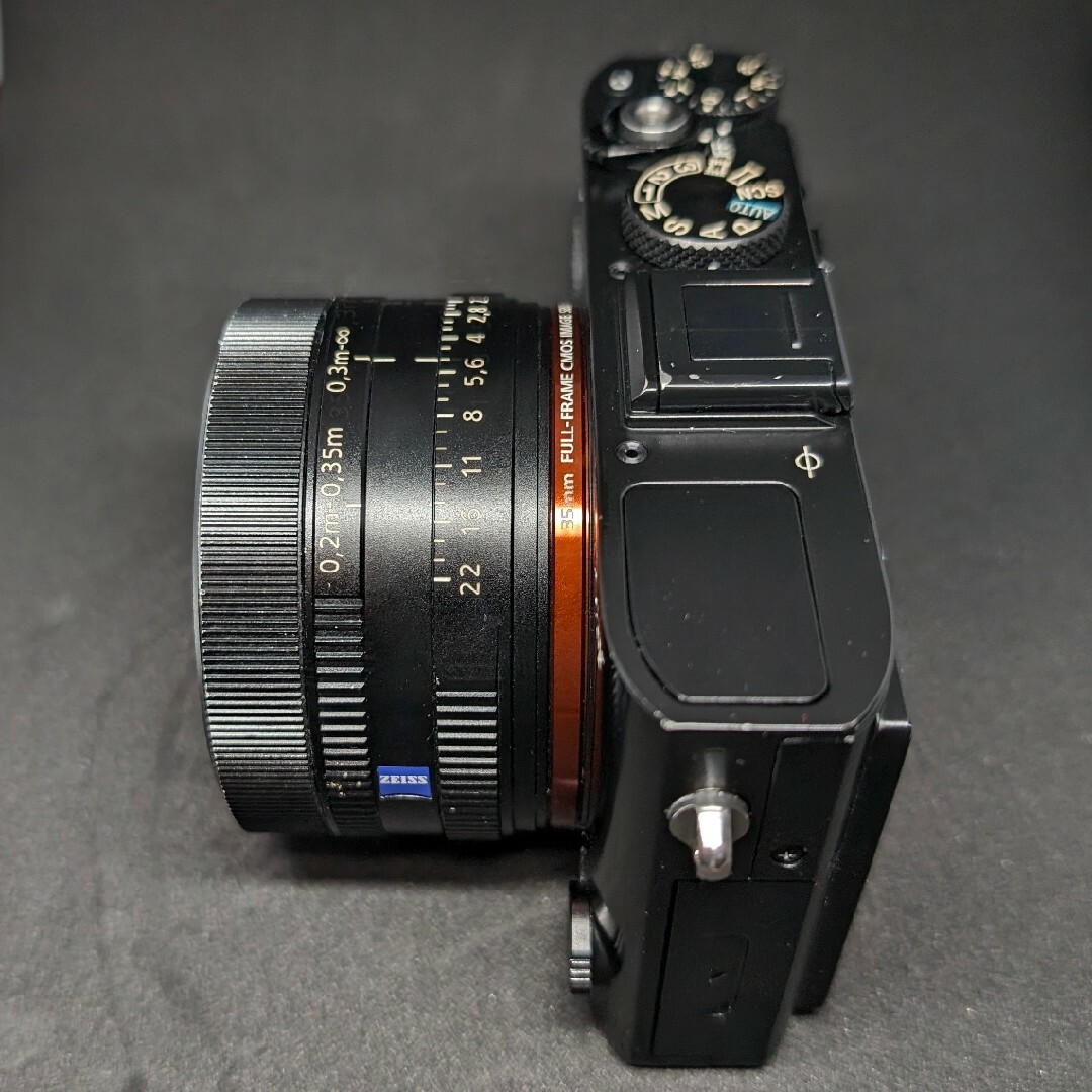 SONY(ソニー)のSONY デジタルカメラ Cyber-Shot RX DSC-RX1 スマホ/家電/カメラのカメラ(コンパクトデジタルカメラ)の商品写真