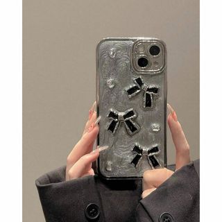 韓国 iPhoneケース シルバー ラメ リボン 黒リボン かわいい(iPhoneケース)