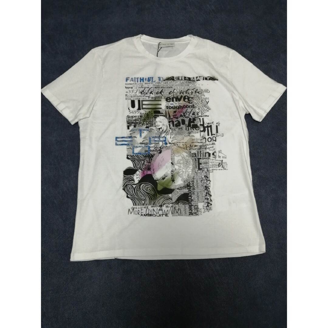 ETRO(エトロ)の★新品・メンズ★【ETRO　エトロ】半袖 Tシャツ　白　プリント　丸首　М メンズのトップス(Tシャツ/カットソー(半袖/袖なし))の商品写真