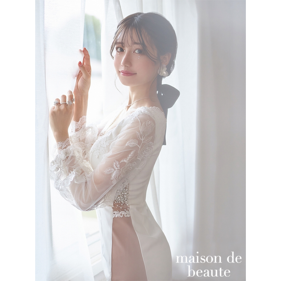 an(アン)のan White M完売ミニドレス　ワンピース レディースのフォーマル/ドレス(ミニドレス)の商品写真