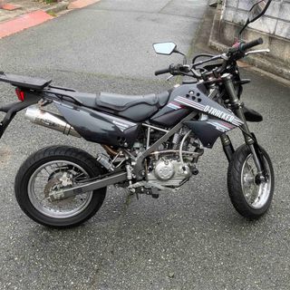 カワサキ - Dトラッカー125 低走行車