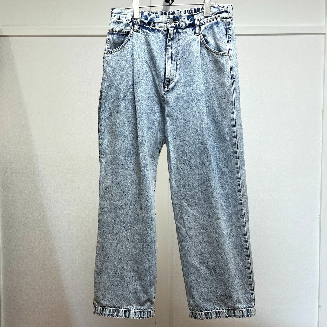 WEGO(ウィゴー)のWEGOウィゴー/ワイドタックデニムWIDE DENIM SLACKS/M メンズのパンツ(デニム/ジーンズ)の商品写真