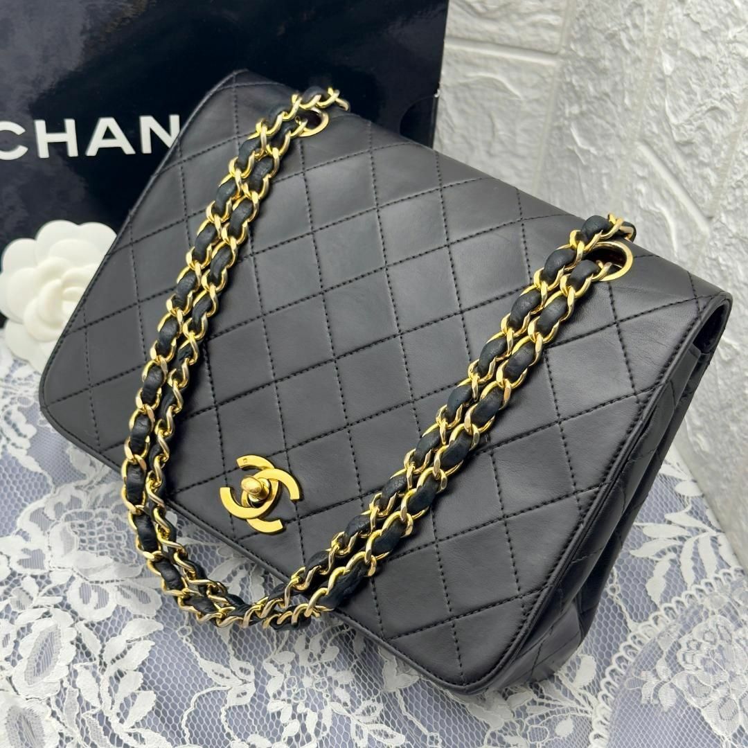 CHANEL(シャネル)の✨極上品✨シャネル マトラッセ チェーンショルダーバッグ ターンロック K93 レディースのバッグ(ショルダーバッグ)の商品写真