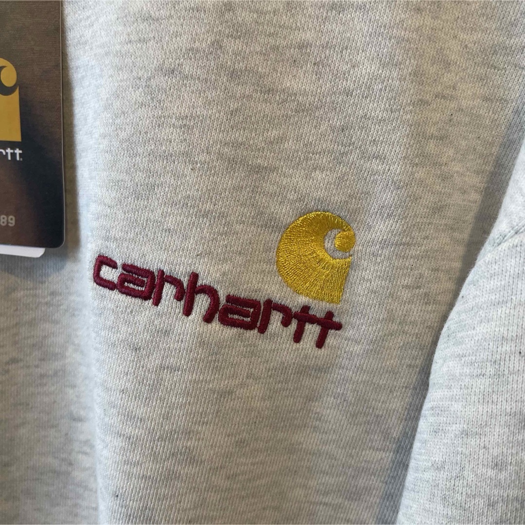 carhartt(カーハート)の【SALE！】Carhartt カーハート　トレーナー　スウェット　送料込　新品 レディースのトップス(トレーナー/スウェット)の商品写真