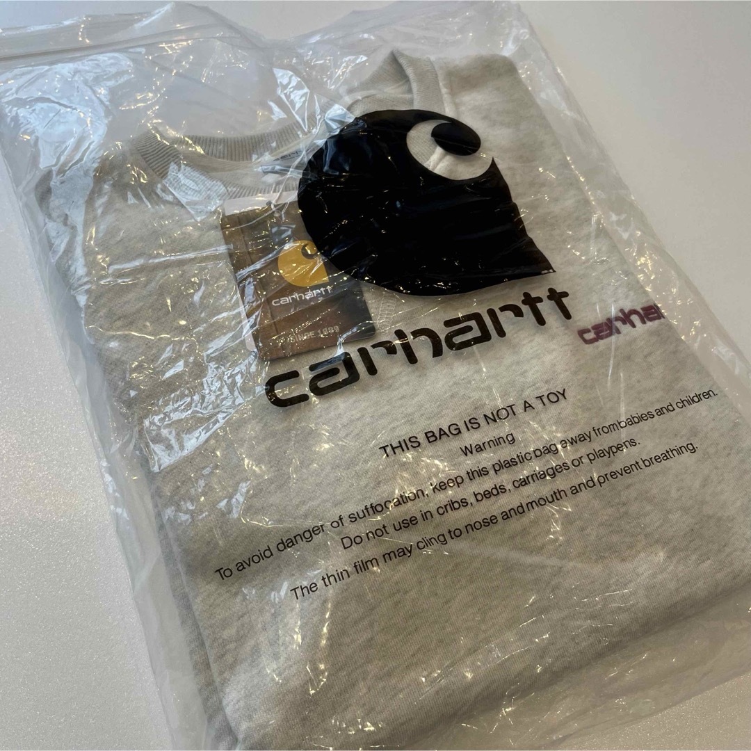 carhartt(カーハート)の【SALE！】Carhartt カーハート　トレーナー　スウェット　送料込　新品 レディースのトップス(トレーナー/スウェット)の商品写真