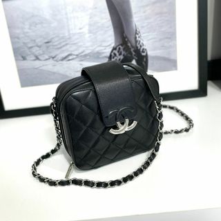 シャネル(CHANEL)のシャネル カーフスキン ミニマトラッセ カメラ チェーンショルダーバッグ(ショルダーバッグ)