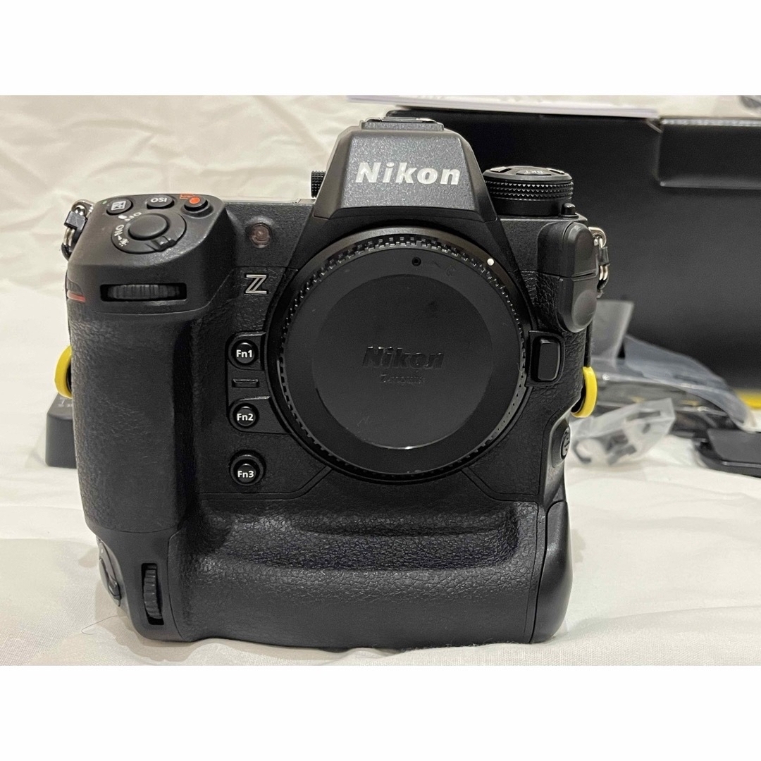 Nikon(ニコン)のNikon ミラーレスカメラ Z 9 スマホ/家電/カメラのカメラ(ミラーレス一眼)の商品写真