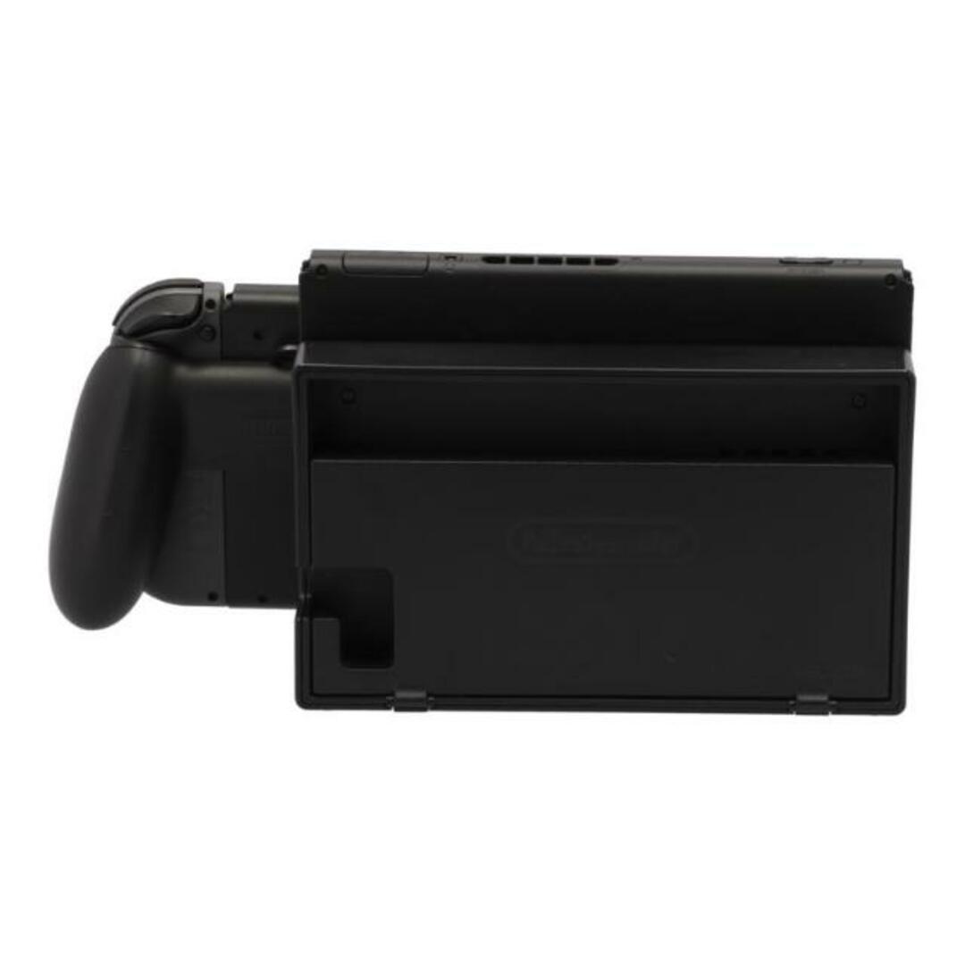 NINTENDO 任天堂/SWITCH/HAC-001(-01)/XKJ40035765901/ゲーム機/Bランク/82【中古】 エンタメ/ホビーのゲームソフト/ゲーム機本体(携帯用ゲーム機本体)の商品写真