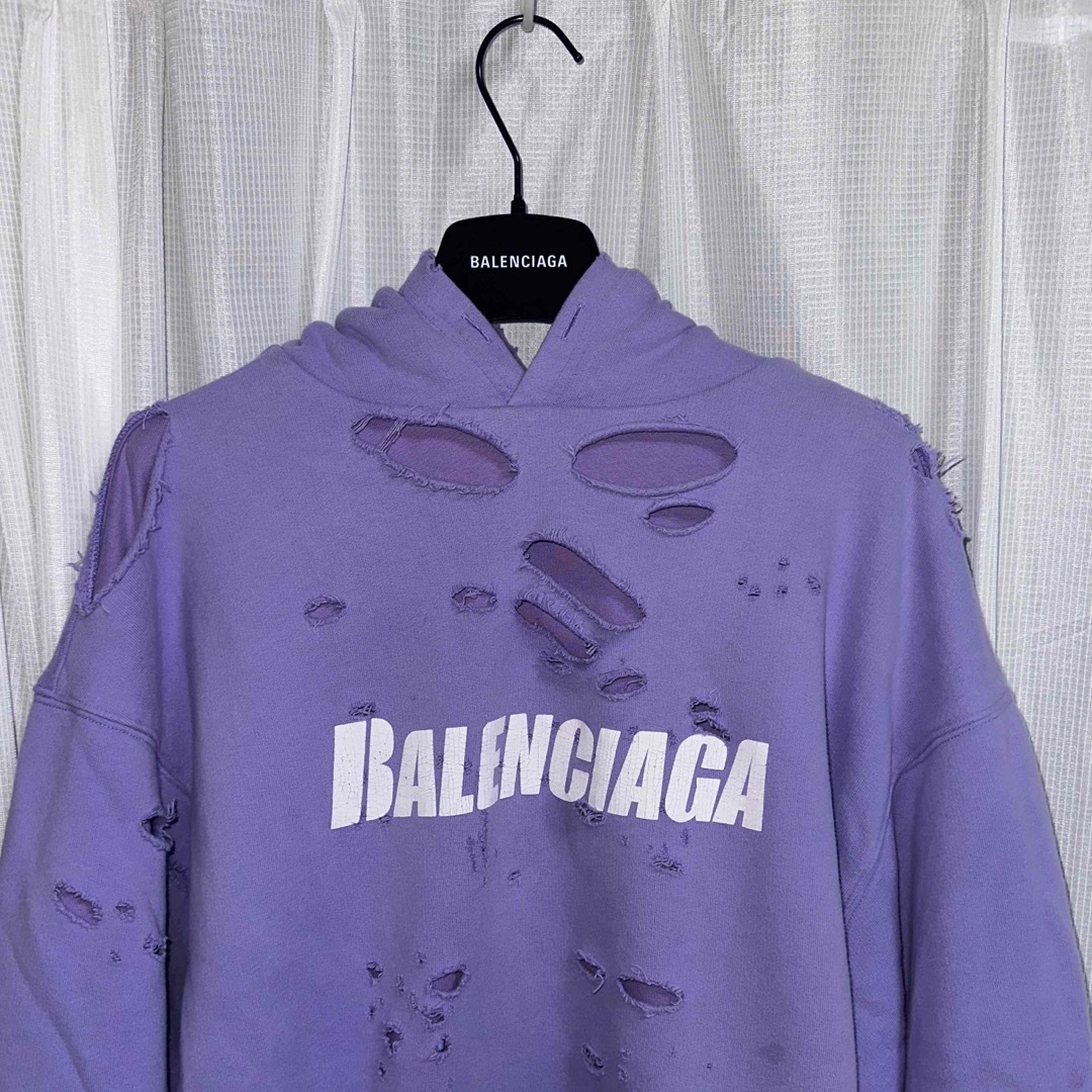 Balenciaga(バレンシアガ)の【希少】BALENCIAGA デストロイ　パーカー メンズのトップス(パーカー)の商品写真