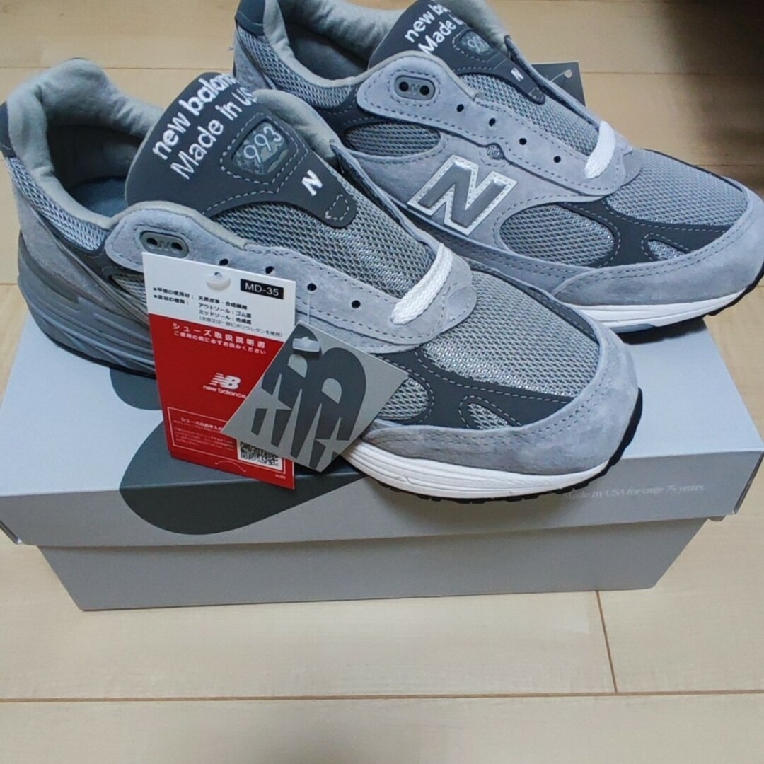 New Balance(ニューバランス)のNew Balance993グレー　26.5センチ メンズの靴/シューズ(スニーカー)の商品写真