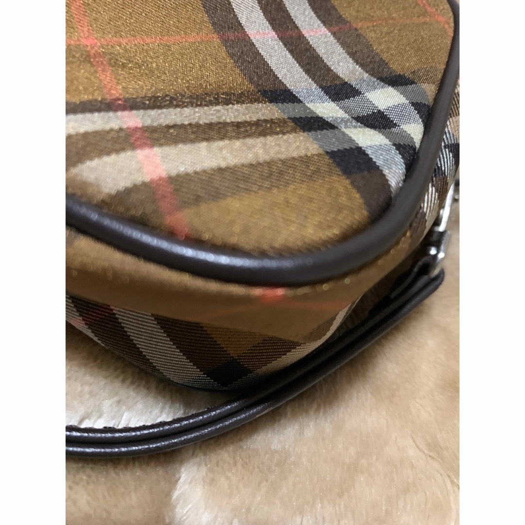 BURBERRY BLUE LABEL(バーバリーブルーレーベル)の【BURBERRY LONDON BLUE LABEL】ハンドバッグ　ミニ レディースのバッグ(ハンドバッグ)の商品写真