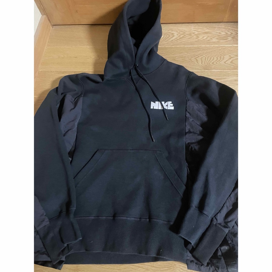 sacai(サカイ)のSacai x Nike NRG Pullover Hoodie Black メンズのトップス(スウェット)の商品写真