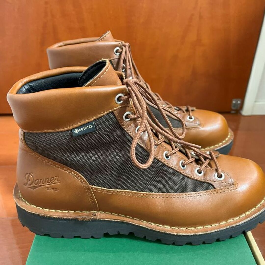 Danner(ダナー)のDANNER FIELD ダナーフィールド GORE-TEX メンズの靴/シューズ(ブーツ)の商品写真