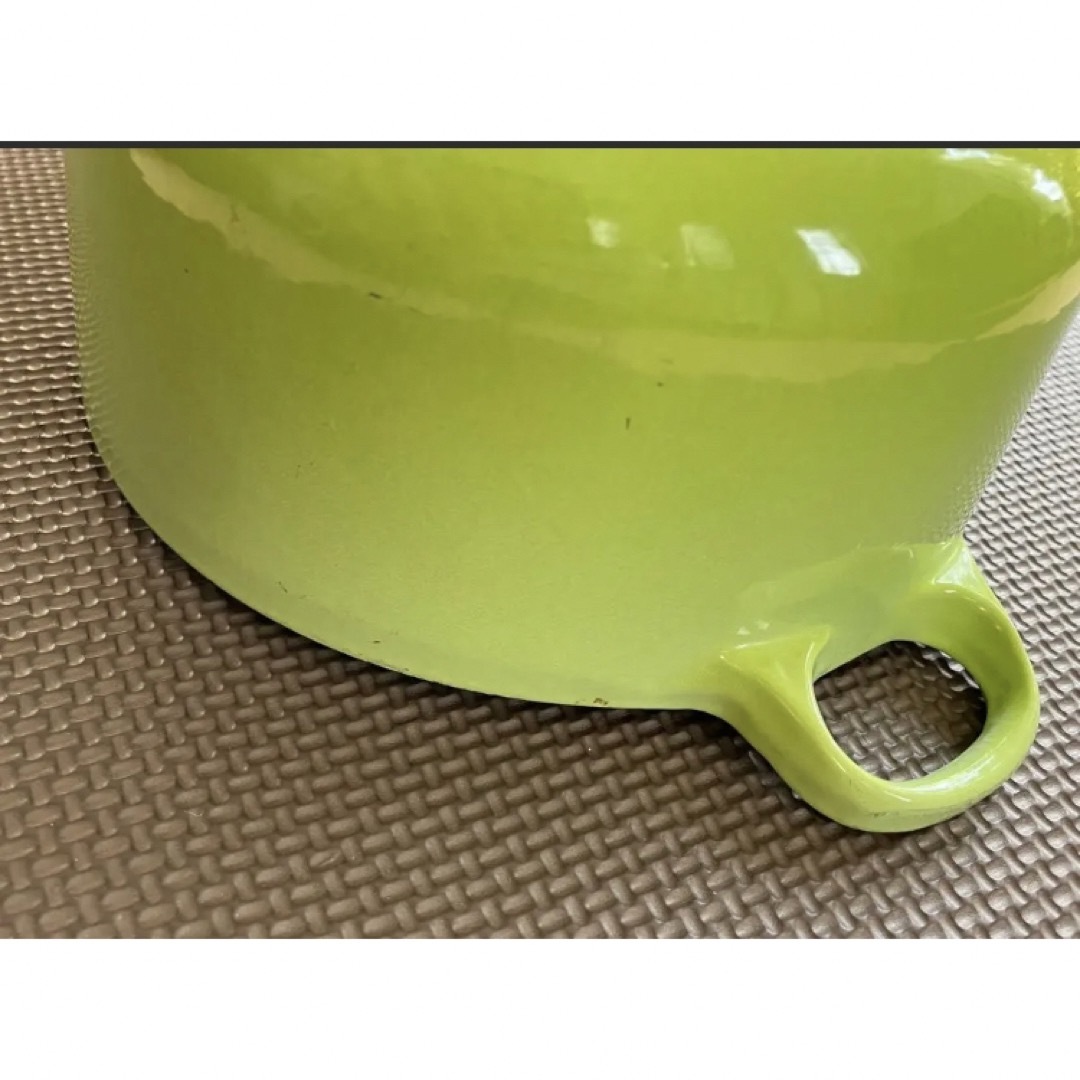 LE CREUSET(ルクルーゼ)のルクルーゼ　鍋　　20cm インテリア/住まい/日用品のキッチン/食器(鍋/フライパン)の商品写真