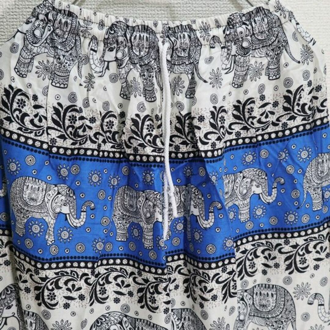 【新品】タイパンツ　装飾品を身に着けた大中の象　ボーダー風　青　 メンズのパンツ(サルエルパンツ)の商品写真