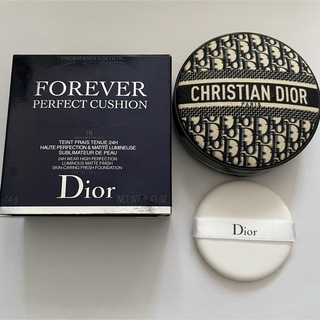 Dior - Dior ホリデークッションファンデケースの通販 by r's shop 