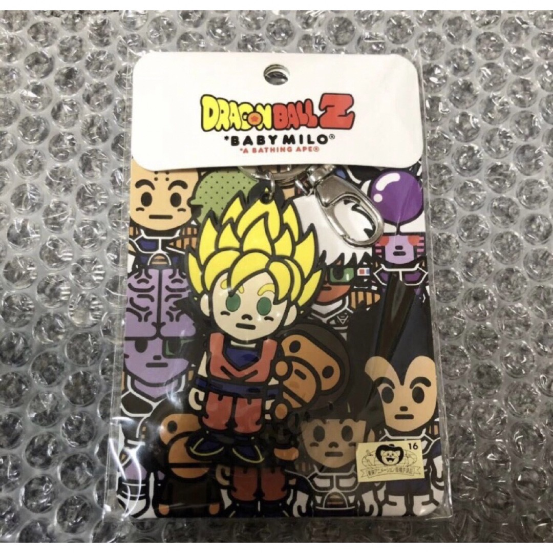 A BATHING APE(アベイシングエイプ)の新品A BATHING APE DRAGON BALLドラゴンボールキーホルダー メンズのファッション小物(キーホルダー)の商品写真