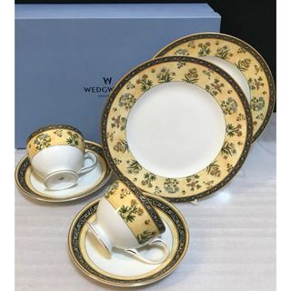 ウェッジウッド(WEDGWOOD)の◎元箱付き未使用品　ウェッジウッド　インディア　トリオ ペア(食器)