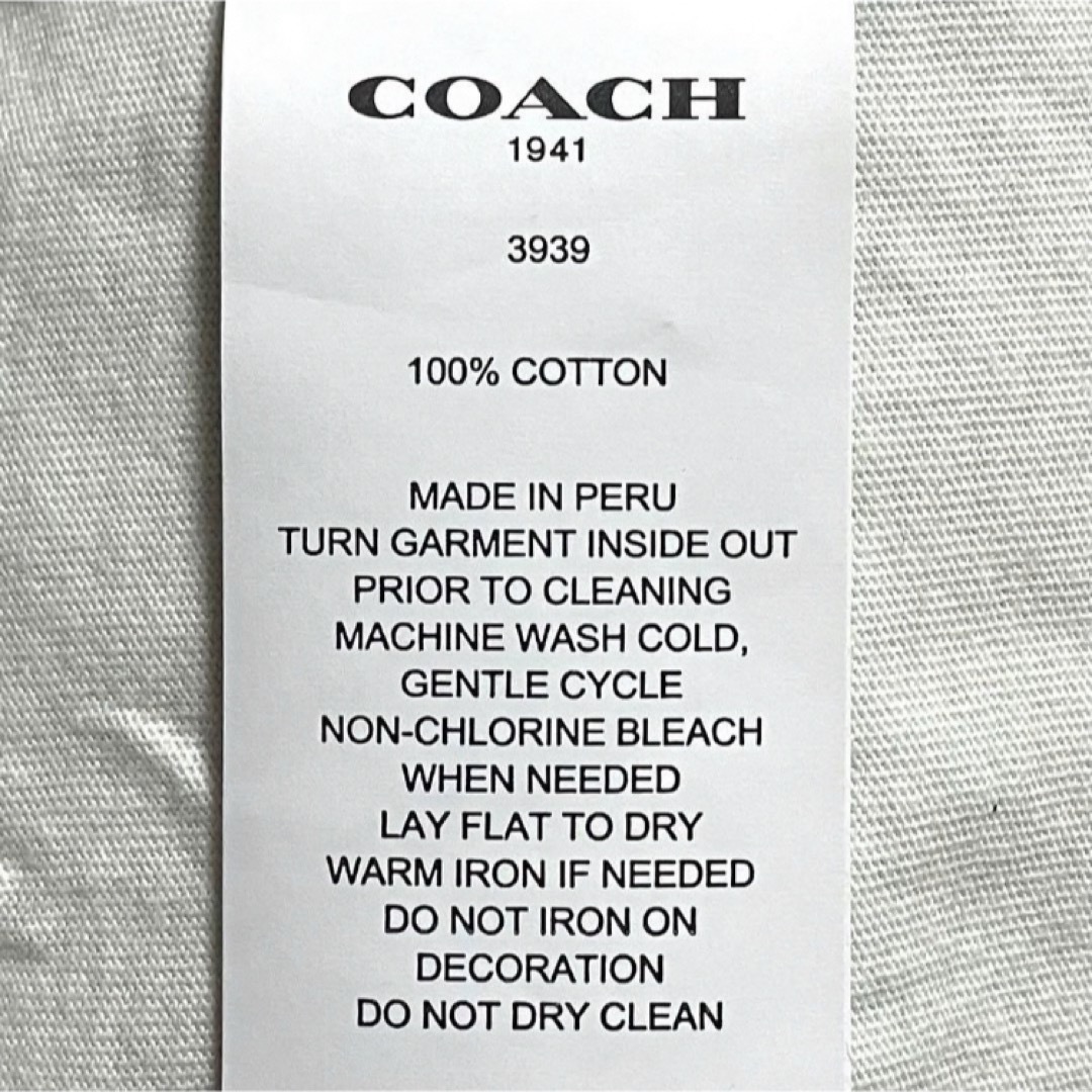COACH(コーチ)の【希少】COACH×Disney　コラボTシャツ　ミッキー　ブランドロゴ　野球 メンズのトップス(Tシャツ/カットソー(半袖/袖なし))の商品写真
