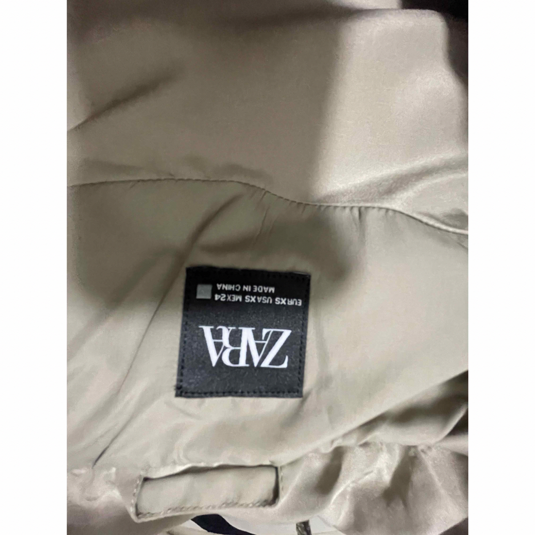 ZARA(ザラ)のZARA ダウンベスト レディースのジャケット/アウター(ダウンベスト)の商品写真