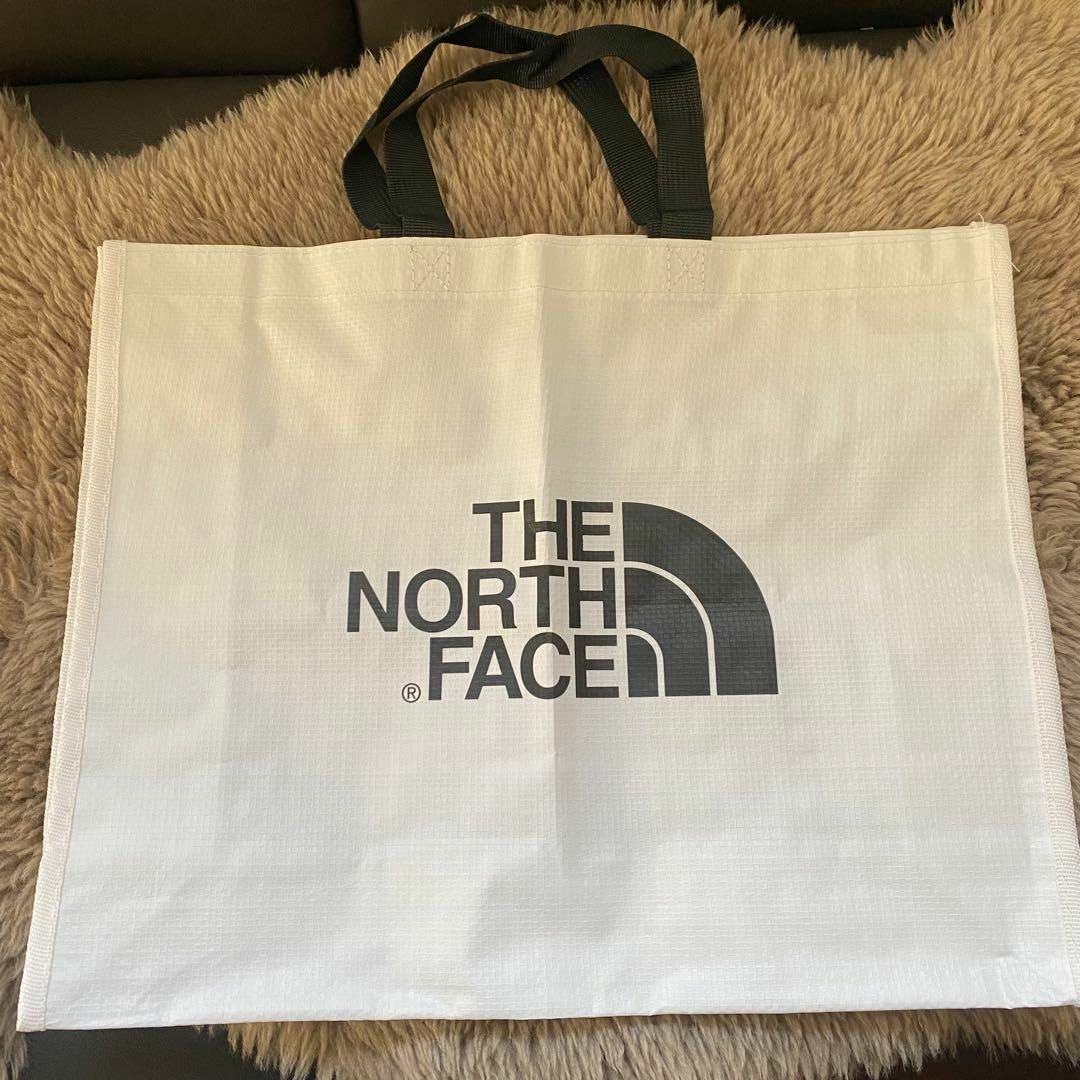 THE NORTH FACE(ザノースフェイス)のTHE NORTH FACE ノースフェイス エコバッグ　ショッパー トート レディースのバッグ(トートバッグ)の商品写真