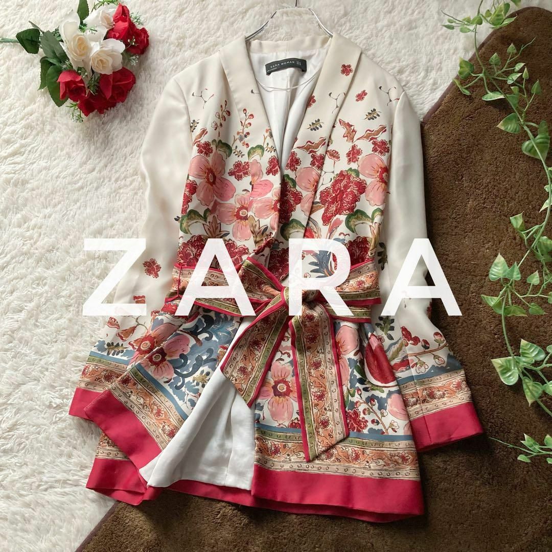 ZARA(ザラ)のZARA　フラワープリントジャケット　ガウン　ウエストリボン　羽織り　US XS レディースのジャケット/アウター(その他)の商品写真