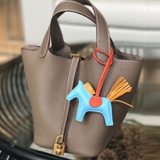 バック　HERMES 好きな人おすすめ　ピコたん好きな人(ハンドバッグ)