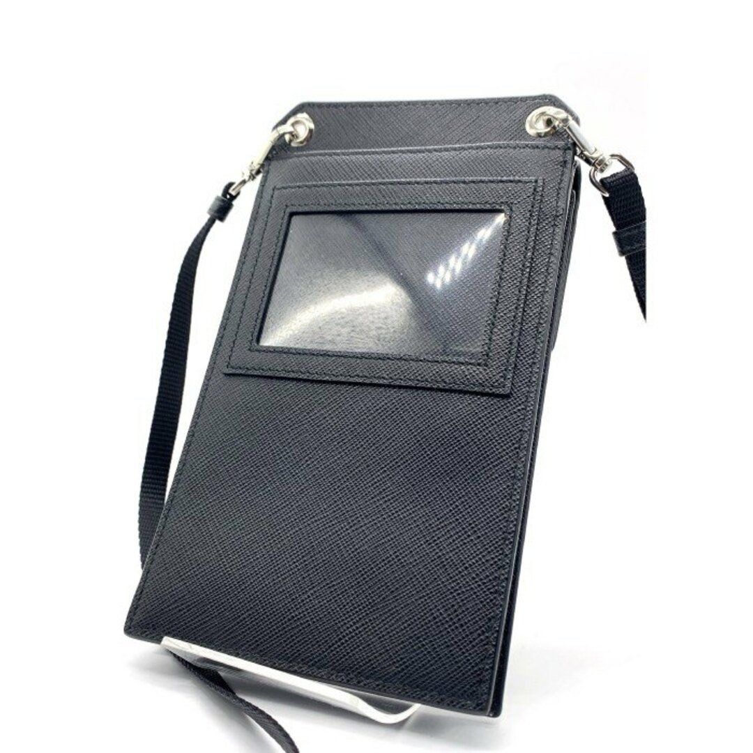 PRADA(プラダ)のPRADA プラダ サフィアーノ レザー スマートフォンケース ブラック ナイロンストラップ 2ZH068 メンズのバッグ(その他)の商品写真