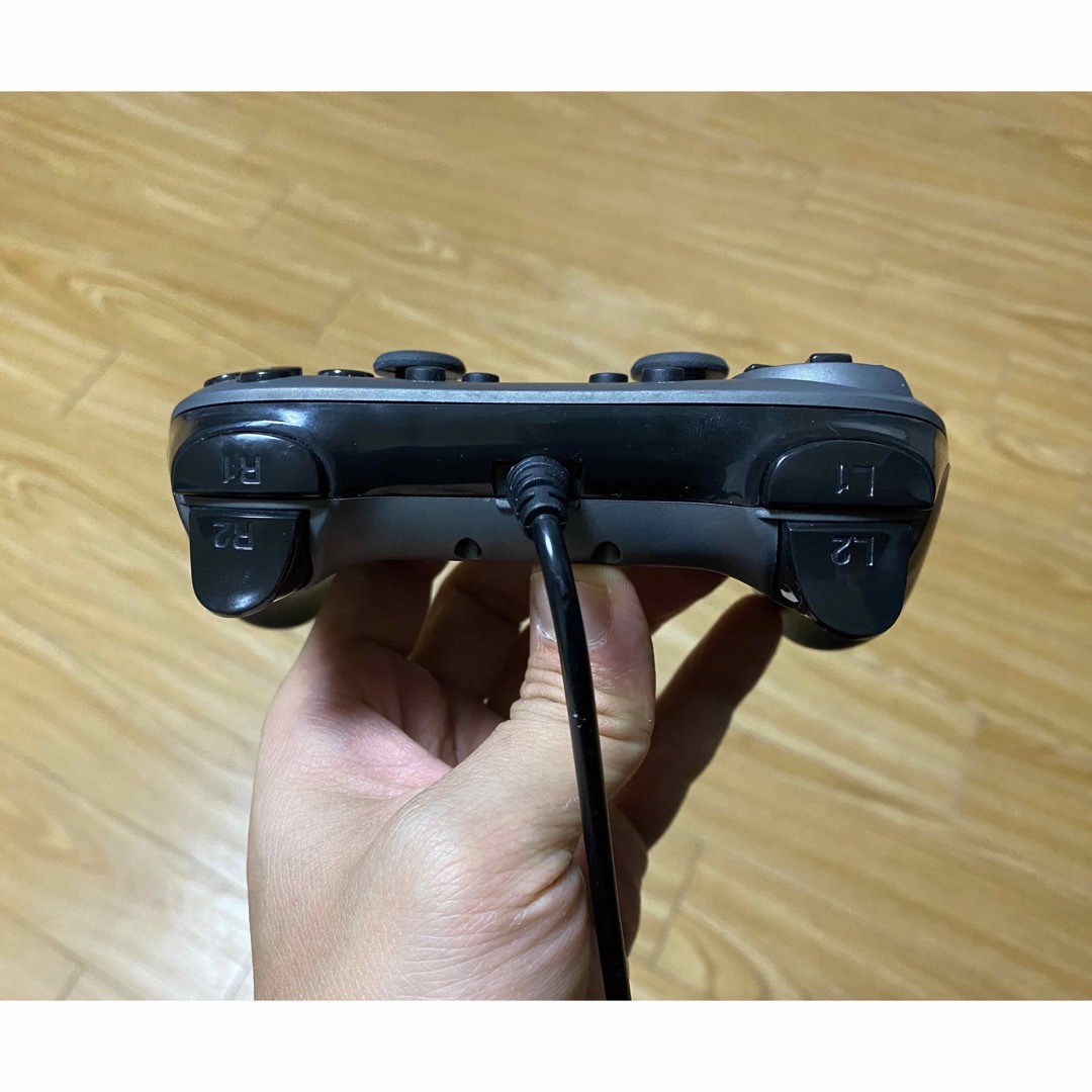PS4/PS3/Switch/PC対応 マルチコントローラーAceメタルブラック エンタメ/ホビーのゲームソフト/ゲーム機本体(その他)の商品写真