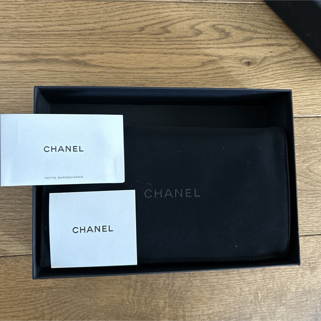 CHANEL(シャネル)のCHANELチェーンウォレット　グレインドカーフスキンキャビアスキンゴールド レディースのファッション小物(財布)の商品写真