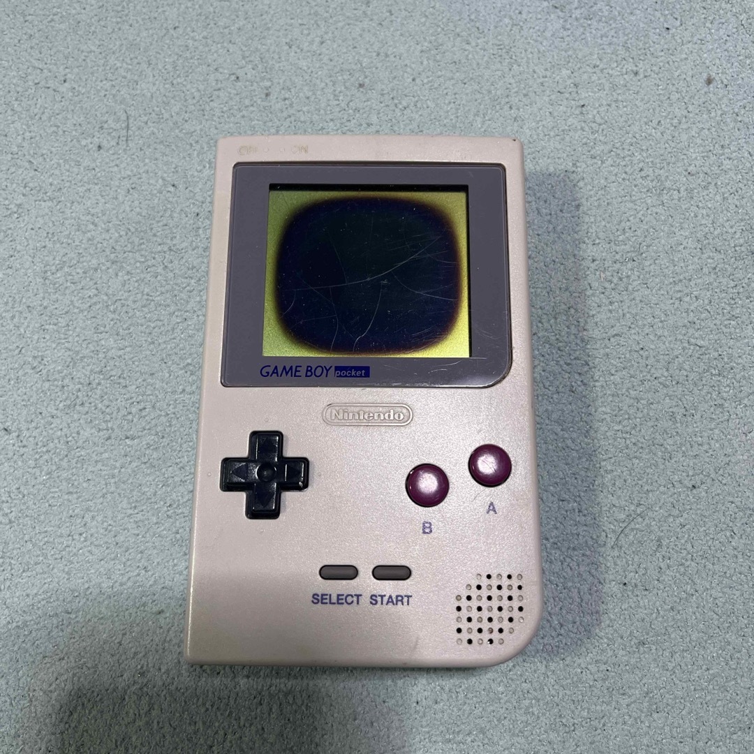 ゲームボーイ(ゲームボーイ)のNintendo GAME BOY ポケット エンタメ/ホビーのゲームソフト/ゲーム機本体(携帯用ゲーム機本体)の商品写真